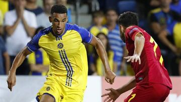 El Sporting negocia el fichaje del delantero ingl¨¦s Blackman