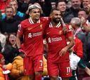 Mohamed Salah agiganta su leyenda con el Liverpool en Anfield