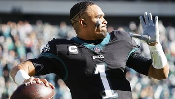 The Philadelphia Eagles have taken the decision to separate their quarterbacks in an effort to further safeguard against the spread of covid-19.