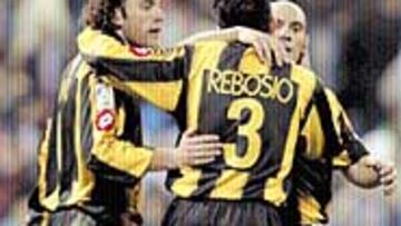 <b>Jugada clave.</b> Milito hizo caer siempre al Madrid en el orsay