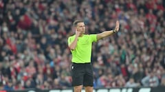 El doble que en la Premier: esto es lo que cobran los árbitros de Primera en España en 2025