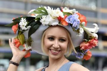 Glamour y sombreros imposibles en Ascot