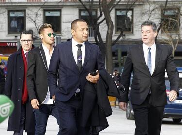 Neymar: PSG reject Barcelona's first offer - reports