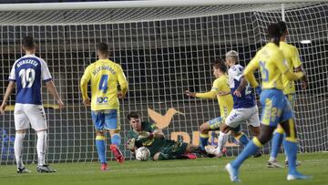 Álex Domínguez echa el cierre