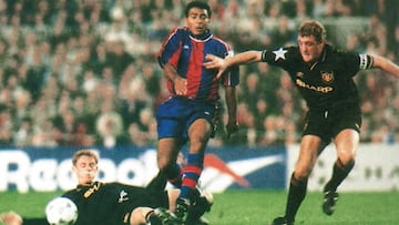 Romario en un partido ante el United