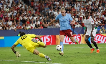 Segundo gol de Haaland, el tercero del Manchester City.