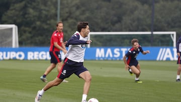 Obrador opta a la titularidad ante el Córdoba.