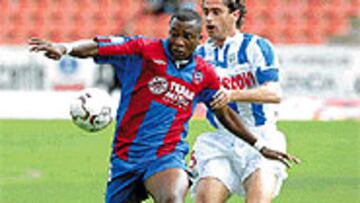 <b>SIN ACIERTO</B>. Edwin Congo volvió a ser titular pero no estuvo acertado cara al gol frente al Leganés.