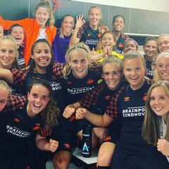 Cecilia Santiago debutó con victoria con el PSV Femenil