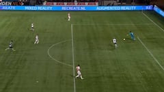 Increíble el error que le costó el partido al Ajax en Holanda