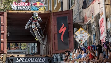 Gonzalo Gajdosech performs during Red Bull Valparaiso Cerro Abajo in Valparaiso, Chile on February 27, 2022. // Luis Barra / Red Bull Content Pool // SI202202280027 // Usage for editorial use only // 