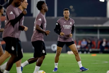 Mbappé regresó a los entrenamientos.