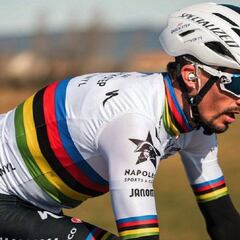 Alaphilippe y Roglic se miden en la clásica de Faun Ardèche