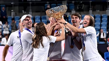 Polonia levanta su primera United Cup.