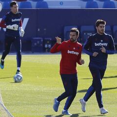 Melero y Bardhi ponen en jaque el once tipo granota