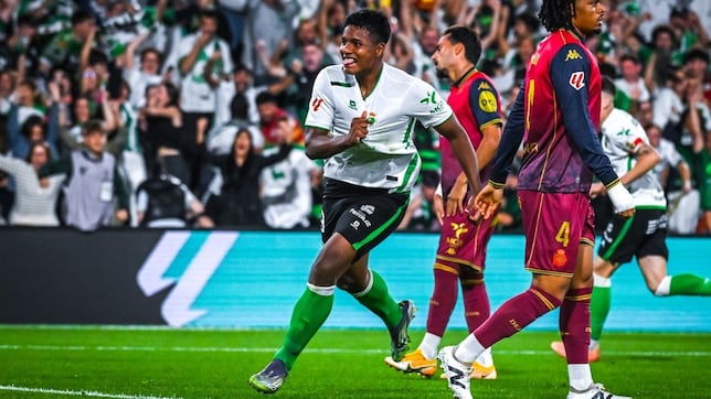 Jeremy seduce a Beccacece