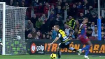 Penalti de Abidal a Juanlu.