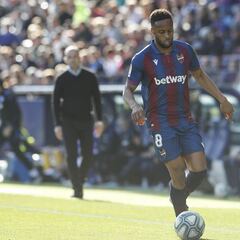 Hernani, en Portugal para resolver su futuro