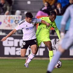 Duelo de aspirantes al playoff en El Plantío