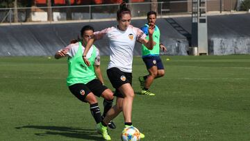 Natalia Gait&aacute;n, jugadora del Valencia. 