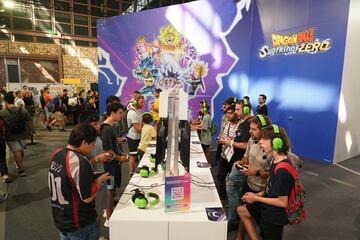 Videojuegos y diversión: los aficionados muestran su destreza en la Comic Con.