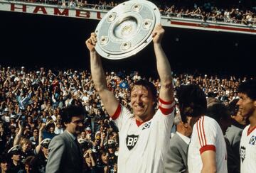 Hamburgo (3 Bundesligas, 1978/79, 1981/82, 1982/83)