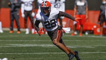 El profundo seleccionado en la segunda ronda (44) del NFL Draft de 2020 ha pasado todo el año de novato en rehabilitación de una lesión en el tendón de Aquiles.