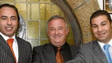 <b>EL EQUIPO DEL GRANADA 74. </b>De izquierda a derecha, Enrique Pina, Carlos Marsá y Juan Carlos Cordero, los padres de un experimento que por ahora funciona.