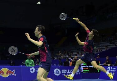China rolls through Spain to reach the Uber Cup quarter-finals
