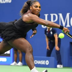 Serena jugó con tutú en medio de la polémica por su vestuario