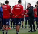 Un azul y un albo serían las novedades de Berizzo para los amistosos de la Selección