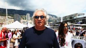 Briatore con su mujer Elisabetta Gregoraci y su hijo en Mónaco.