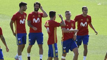 Los jugadores de la Selecci&oacute;n en el entrenamiento. 