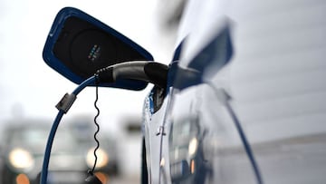 A new bill would see motorists receive a tax credit for purchasing an electric car as President Biden looks to pivot the US economy towards green energy.