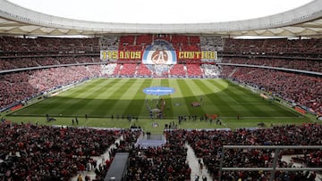 Panorámica de un tifo en el Wanda Metropolitano.