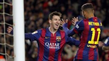 Lionel Messi celebra con su compañero Neymar