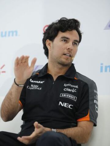 El piloto mexicano de 25 años originario de Guadalajara, Jalisco esta viviendo su segunda temporada con Force India. En la última carrera celebrada en Rusia, Checo se subió al podio tras terminar tercero. El próximo 1 de noviembre tendrá al público de su lado en el Autódromo Hermanos Rodríguez.