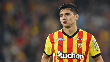 El central uzbeco Abdukodir Khusanov, en un partido del Lens de esta temporada.