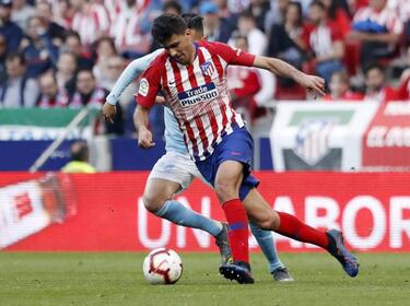El Atl¨¦tico adelanta su futuro