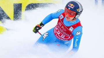 Goggia domina en Lake Louise