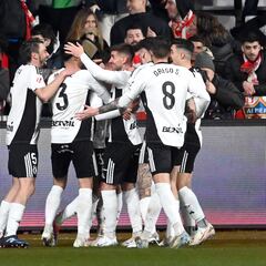 Trece jugadores del Burgos terminan su vinculación en junio