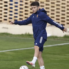 Castillo, única novedad en la convocatoria del Zaragoza