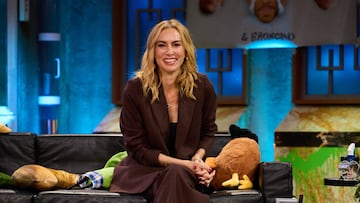 Kira Miró responde a la pregunta del sexo en ‘La Revuelta’: “Salva me tiene todo el día celebrando”