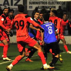 Jairo pone en órbita al Málaga ante un valeroso Peña Sport