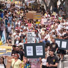 El plan de Tenerife para limitar a los turistas británicos: “Solo vienen por la cerveza barata”