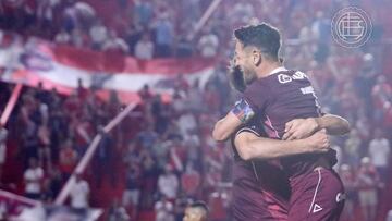 Lanús ganó en La Paternal y quedó segundo