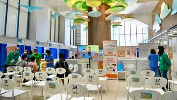 HONG KONG, CHINA - AUGUST 15: People wait to receive COVID-19 vaccine at the Children Community Vaccination Center on August 15, 2022 in Hong Kong, China. (Photo by Li Zhihua/China News Service via Getty Images)