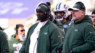 EAST RUTHERFORD, NJ - DECEMBER 23: Head coach Todd Bowles of the New York Jets during the game against the Green Bay Packers at MetLife Stadium on December 23, 2018 in East Rutherford, New Jersey. Steven Ryan/Getty Images/AFP
== FOR NEWSPAPERS, INTERNET, TELCOS & TELEVISION USE ONLY ==