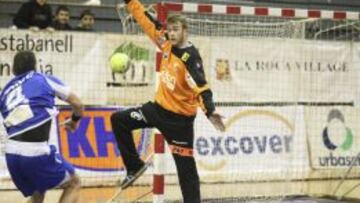 Gonzalo Pérez de Vargas, defendiendo la meta del Granollers.