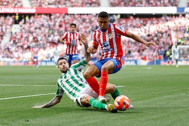Tras el adiós al Mundial, ¿Quiénes llegan y quiénes se van?